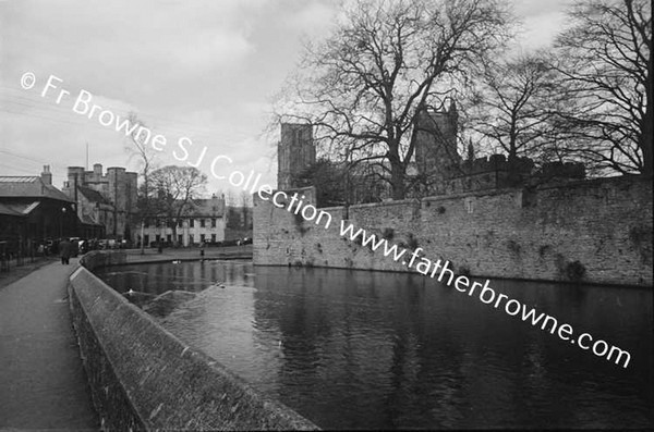 MOAT OF BISHOP'S PALACE WITH CATHEDRAL